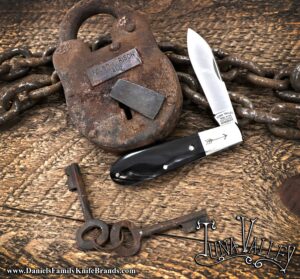 2022 Tuna Valley Old Man Norman Buffalo Horn 2